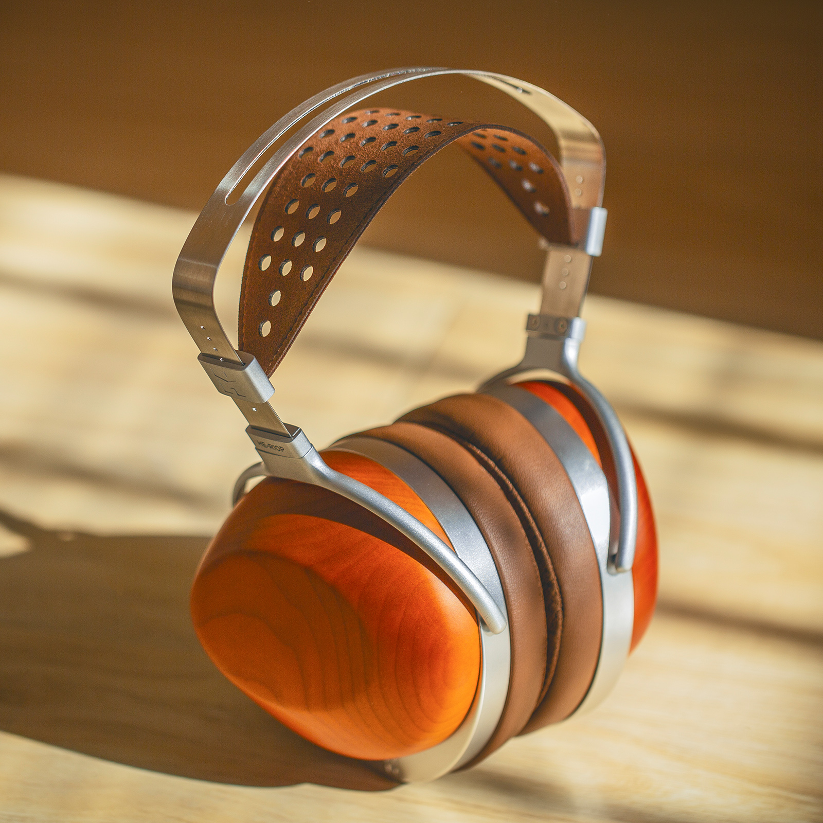 HIFIMAN HE-R10 Planar Stealth Magnet Version Headphones — фото 3